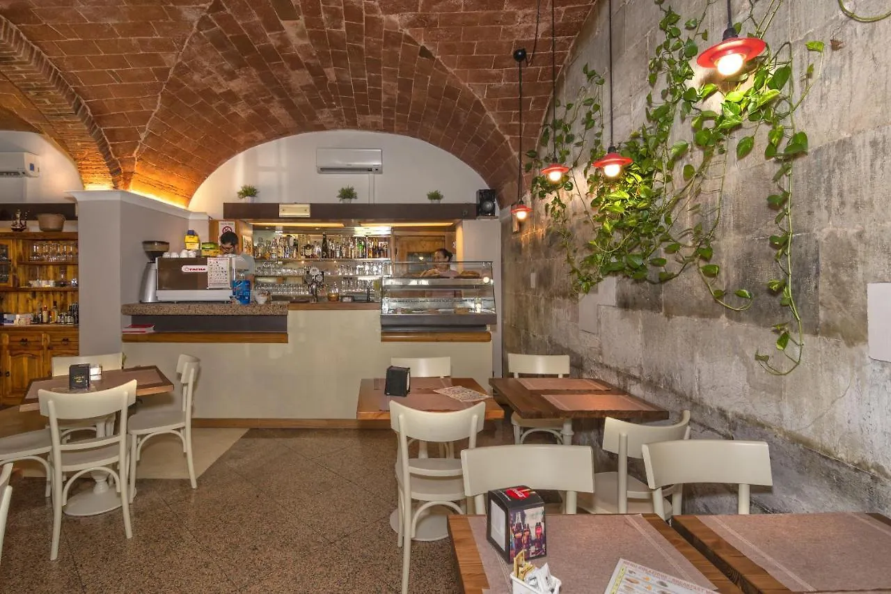 Hotel Amalfitana Pisa Italien