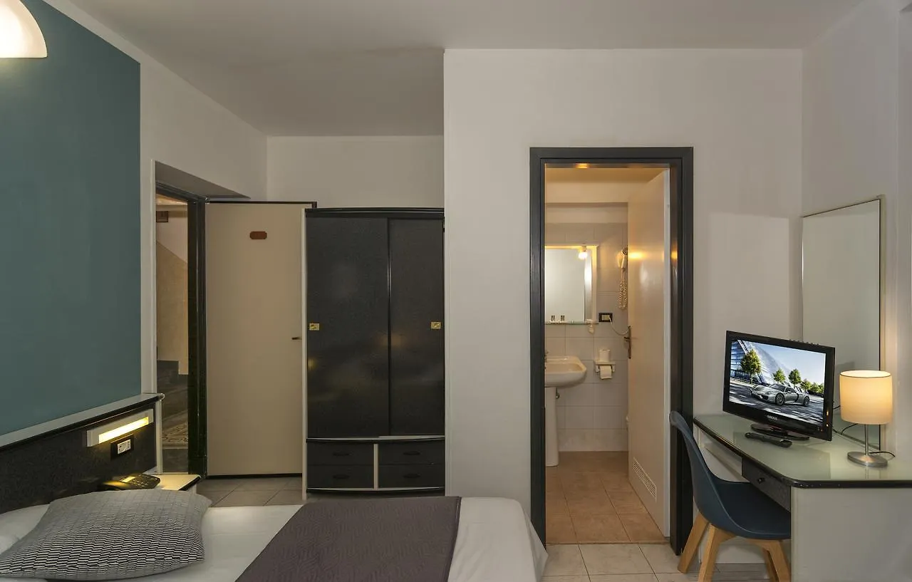 Hotel Amalfitana Pisa