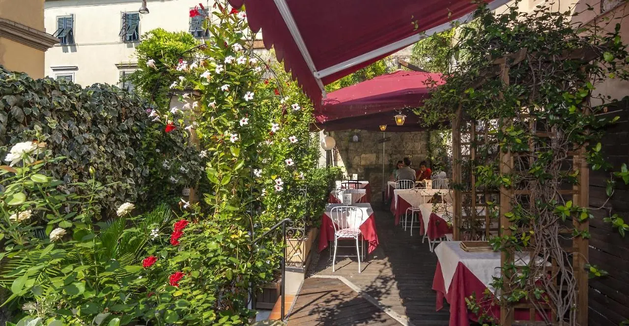 Hotel Amalfitana Pisa Italien